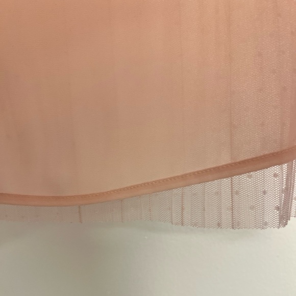 Chelsea 28 Pleated Swiss Dot Mock Neck Sleeveless Top - Picture 5 of 8